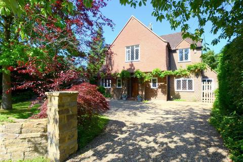 Bay Tree House Hooke Road, East Horsley, Leatherhead, KT24 5DX