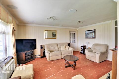 7 Highcliffe Drive, Swinton, Mexborough, S64 8LX