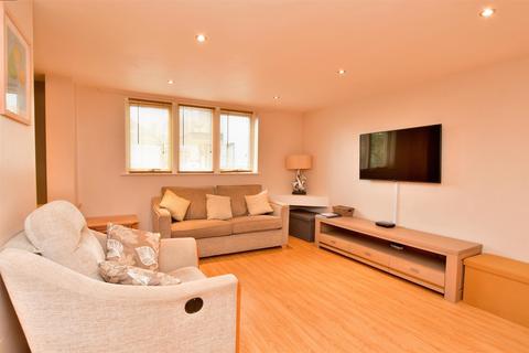 1 bedroom apartment for sale - West Street, Brighton, East Sussex