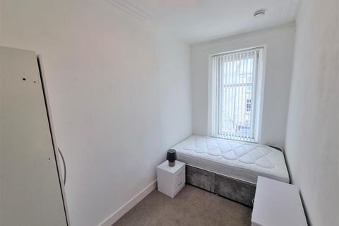 4 bedroom duplex to rent, Erskine Street, Aberdeen, AB24