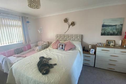 2 Bryngwyn, Skewen, Neath, SA10 6EQ
