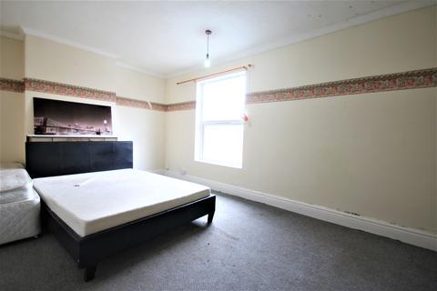 56 Tresham Street, Kettering, NN16 8RT
