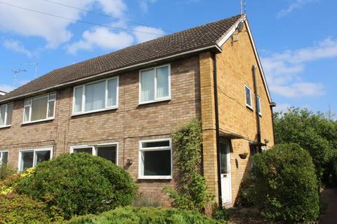 17 Denton Close, Kenilworth, CV8 1BJ
