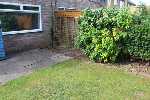 17 Denton Close, Kenilworth, CV8 1BJ