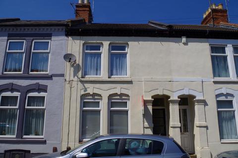 1 bedroom flat to rent, Gray Street, Northampton NN1