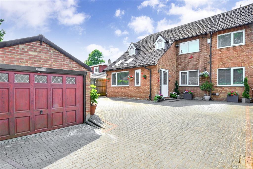 Stone Street, Stanford, Kent 5 bed detached house £700,000