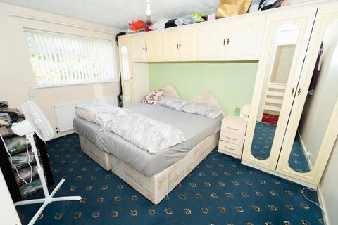 26a Mansel Close, Slough, SL2 5UG