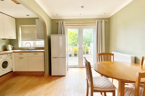 14 Hillcrest, Ottery St Mary, EX11 1XY