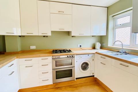 14 Hillcrest, Ottery St Mary, EX11 1XY