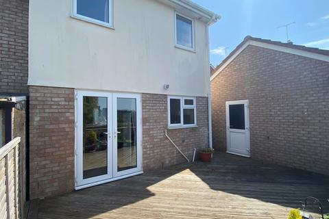 14 Hillcrest, Ottery St Mary, EX11 1XY