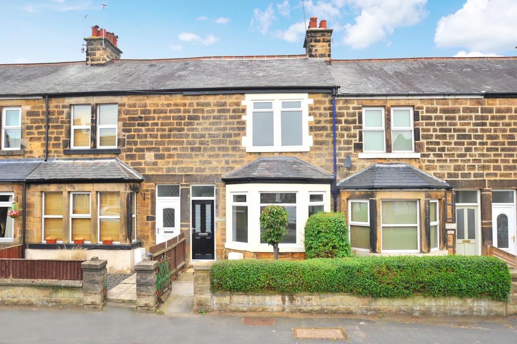 King Edwards Drive, Harrogate 3 bed terraced house £950 pcm (£219 pw)