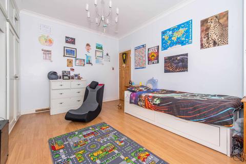 46 Acre Lane, Carshalton, SM5 3AB