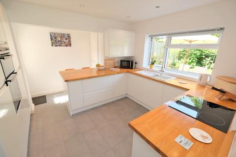 20 Finucane Drive, Orpington, BR5 4ED