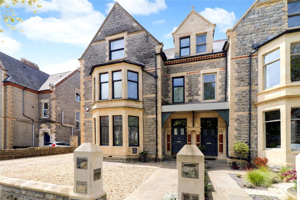 Plymouth Road, Penarth, Vale Of CF64 5 bed semidetached