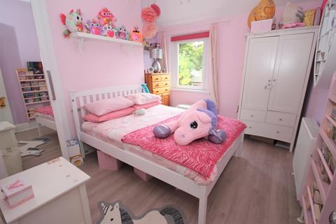 88 Bishops Road, Whitchurch, Cardiff, CF14 1LY