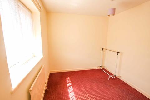 4 Bryn Awelon, Gronant, Prestatyn, LL19 9UG