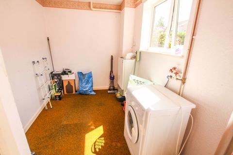 4 Bryn Awelon, Gronant, Prestatyn, LL19 9UG
