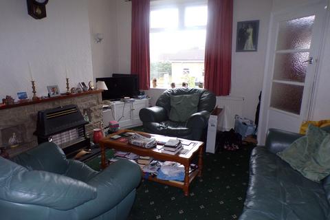 42 Beldon Lane, Bradford, BD7 4JZ