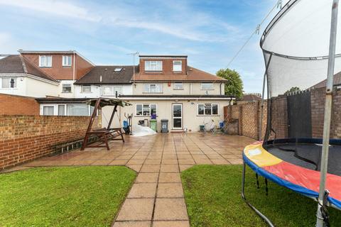 68 Avon Road, Greenford, UB6 9JD