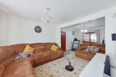 68 Avon Road, Greenford, UB6 9JD