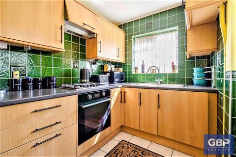 18 Greenwood Avenue, Dagenham, RM10 7DL