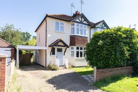 67 Deepdene Vale, Dorking, RH4 1NJ