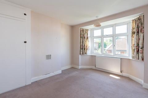 67 Deepdene Vale, Dorking, RH4 1NJ