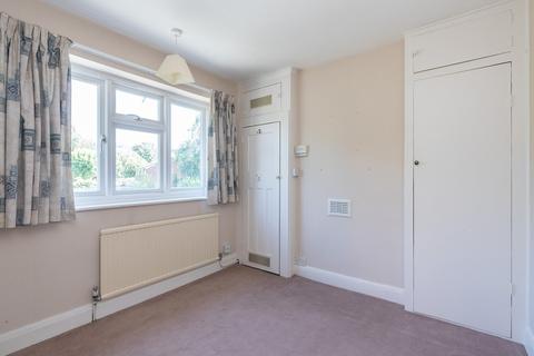 67 Deepdene Vale, Dorking, RH4 1NJ