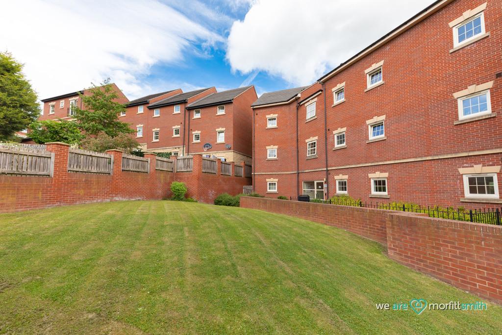 Holywell Gardens, 1 Holywell Heights, S4 8AU 2 bed apartment £99,950
