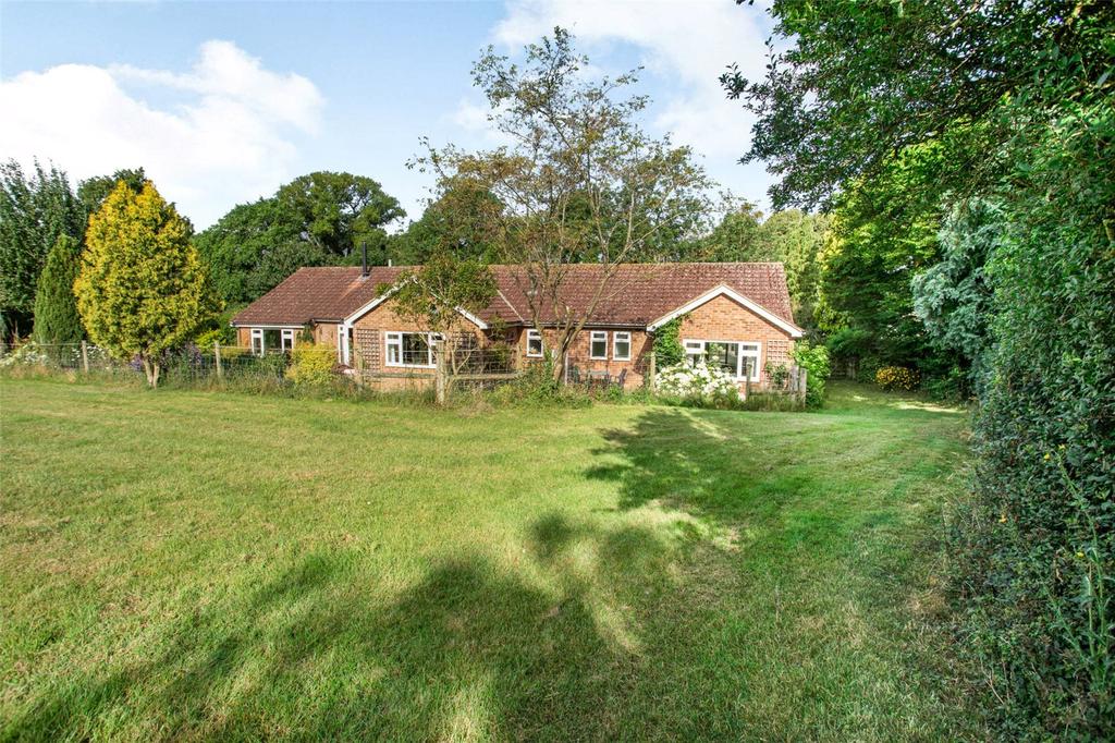 Brington Rd, Brington, Huntingdonshire, PE28 4 bed bungalow £645,000