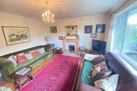 19 Broadway, Warminster, BA12 8EB