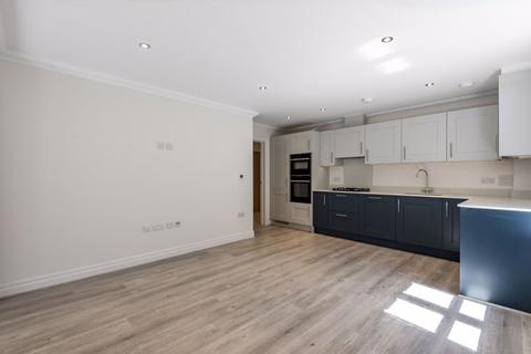 Flat 2, 55 Hillcrest Road, Purley, CR8 2JF