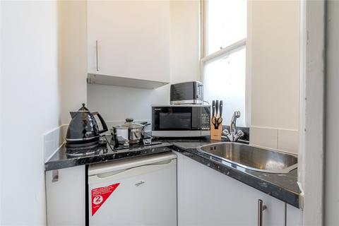 1 bedroom apartment to rent, Hill Street, Mayfair, W1J