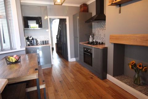 16 Gaen Street, Barry, CF62 6JZ