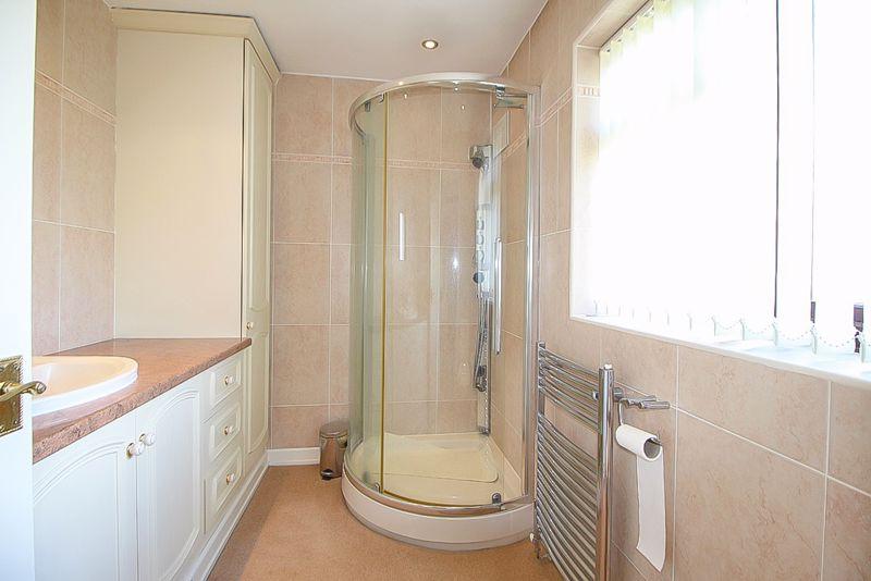 Ensuite shower room