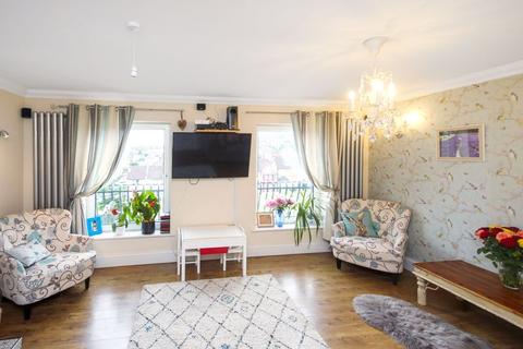 64 Goddington Road, Rochester, ME2 3DE