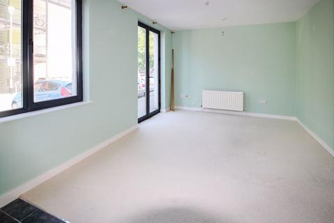 1 bedroom apartment for sale, GODSTONE ROAD, WHYTELEAFE