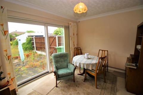 145 Cranham Gardens, Upminster, RM14 1JW