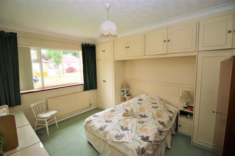 145 Cranham Gardens, Upminster, RM14 1JW