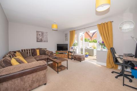 2 Bellows Close, Maresfield, Uckfield, TN22 2DN