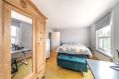 6b Whateley Road, London, SE22 9DB