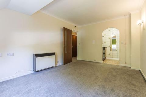1 bedroom apartment for sale - Bryngwyn Road, Newport - REF# 00014600
