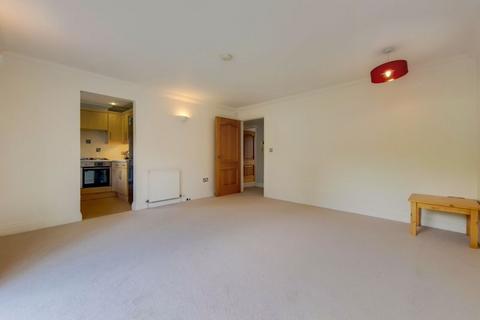 undefined, Birdhurst Rise, South Croydon