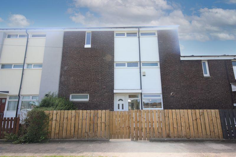 Stroud Crescent East, Hull, HU7 5 bed terraced house £650 pcm (£150 pw)