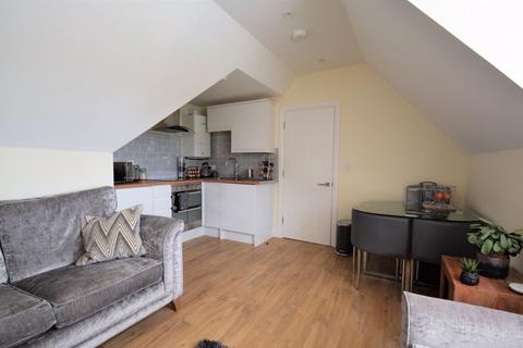 10 Bernard Barlow Close, Didcot, OX11 0FF
