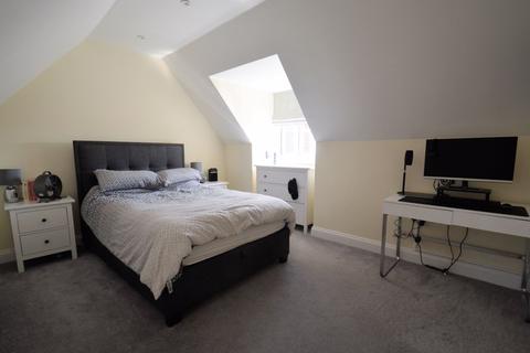 10 Bernard Barlow Close, Didcot, OX11 0FF