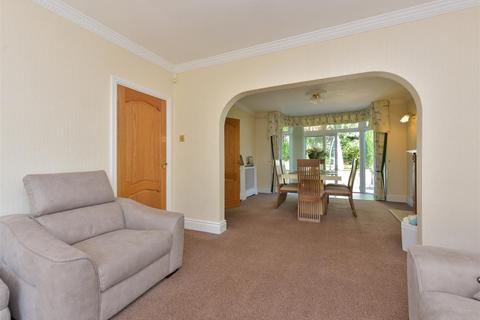 79 Banners Gate Road, Sutton Coldfield, B73 6TY