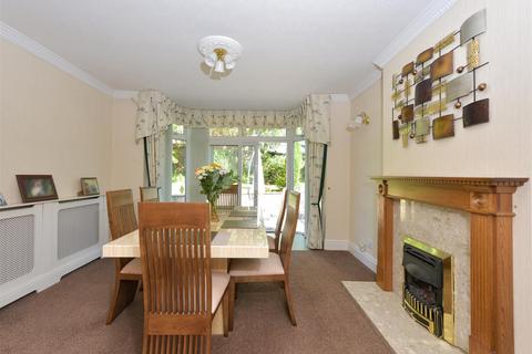 79 Banners Gate Road, Sutton Coldfield, B73 6TY
