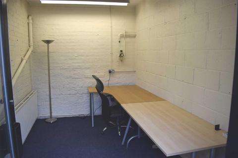 Office to rent - Forest Road, Loughton