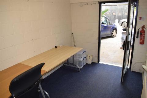 Office to rent, Forest Road, Loughton